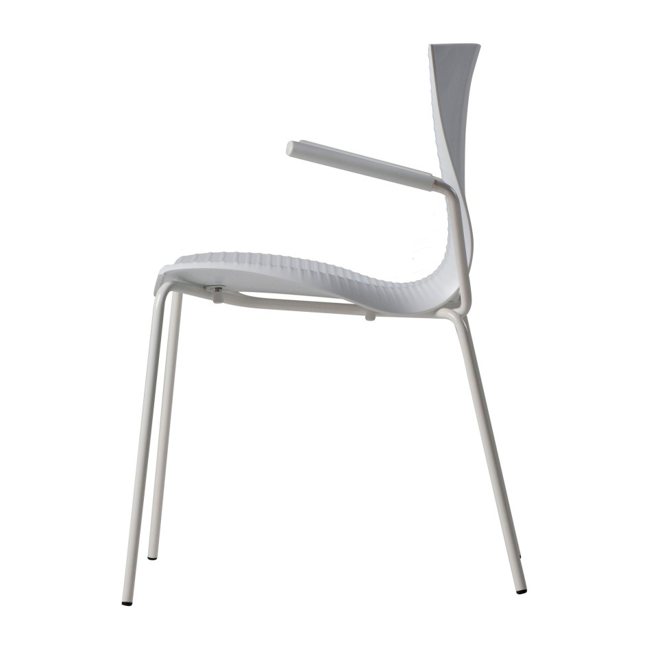 Silla con brazos apilable modelo Gloria