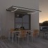 Toldo retráctil manual con LED color crema 450x300