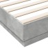 Estructura de cama madera de ingeniería gris hormigón