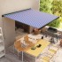 Toldo de carrete manual azul y blanco 300x250