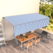 Toldo retráctil manual con persiana azul y blanco 6x3 m